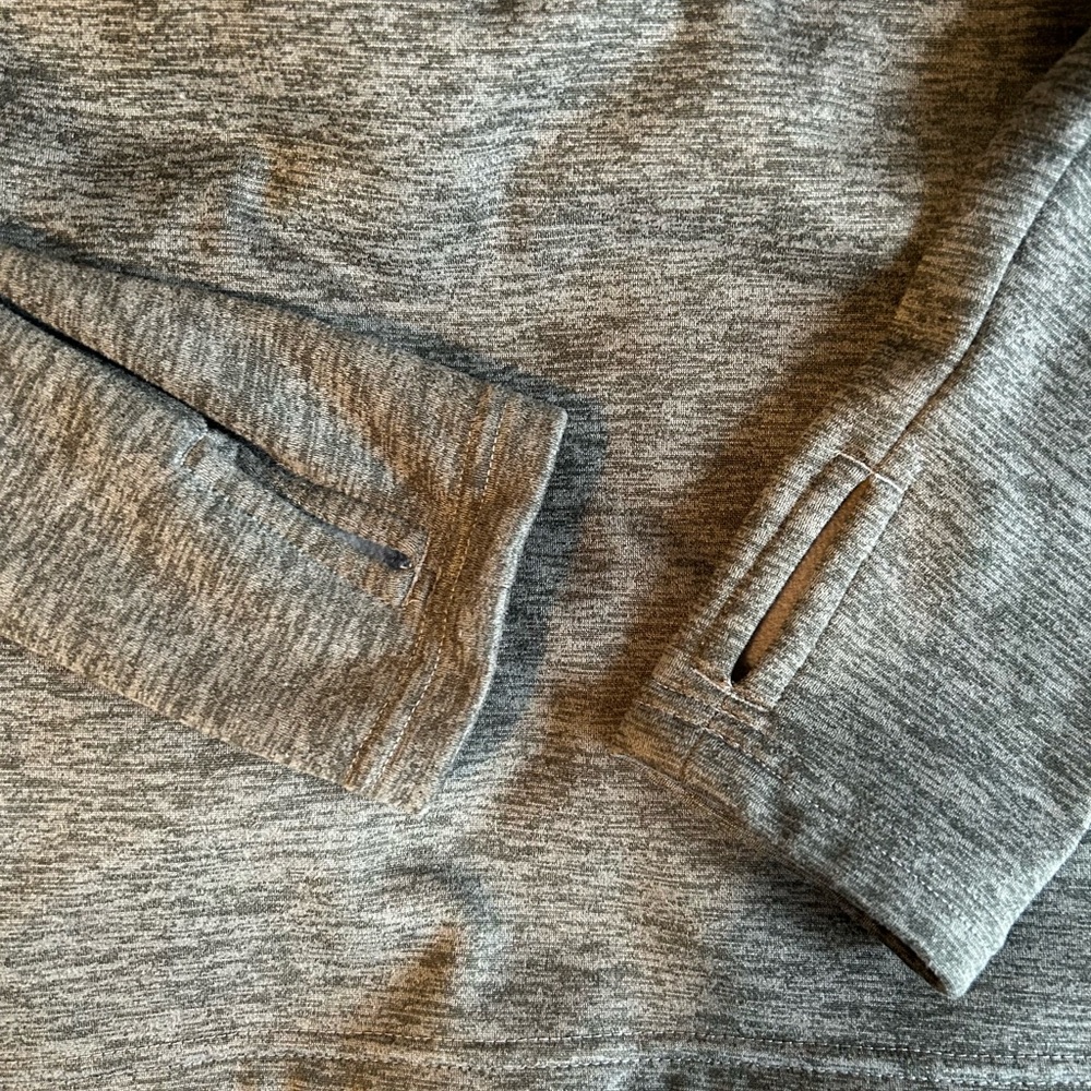 W North Face Side Quarter Zip - Picture 4 of 6